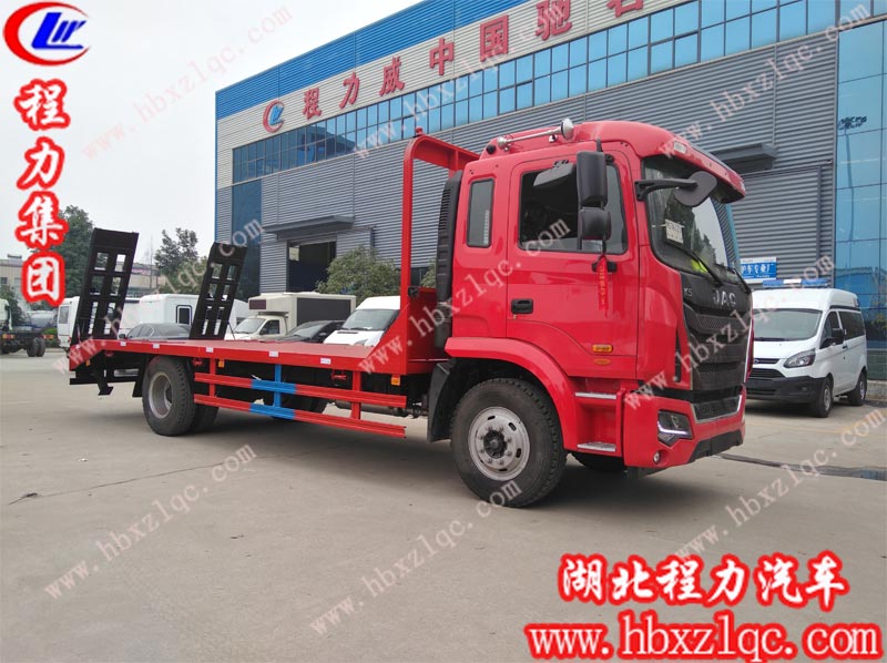 湖北程力專用汽車有限公司江淮K5平板車運輸車品質(zhì)成就經(jīng)典！