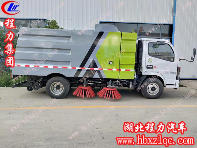 程力集團(tuán)國(guó)六5方掃路車(chē)提前下線(xiàn)，蓄勢(shì)待發(fā)，接受訂制中