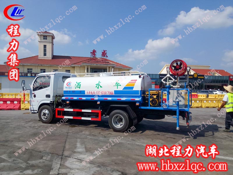 我們不做廣告，好口碑就是最好的廣告——湖北程力集團(tuán)5噸灑水車(chē)火爆暢銷(xiāo)
